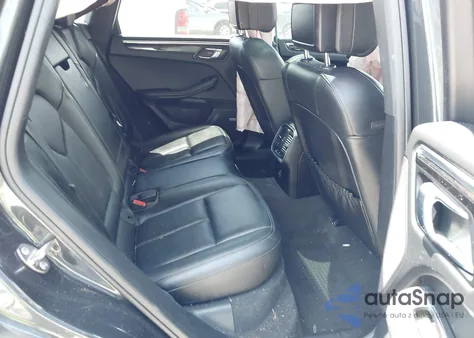 2018 Porsche Macan Sport Edition z USA, uszkodzony, nr VIN WP1AA2A51JLB09928